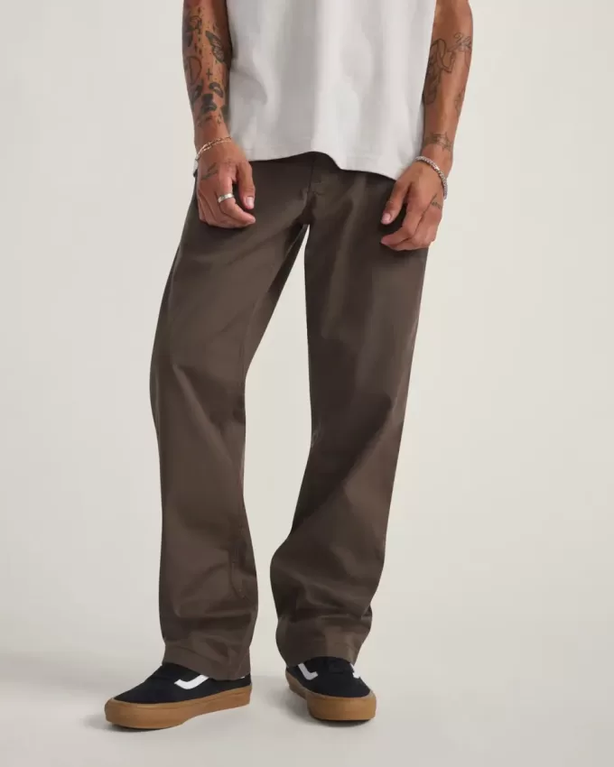 Authentische Chino-Hose mit entspannter Passform Authentische Chino-Hose mit entspannter Passform