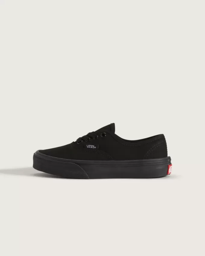 Authentischer Schuh für kleine Kinder Authentischer Schuh für kleine Kinder