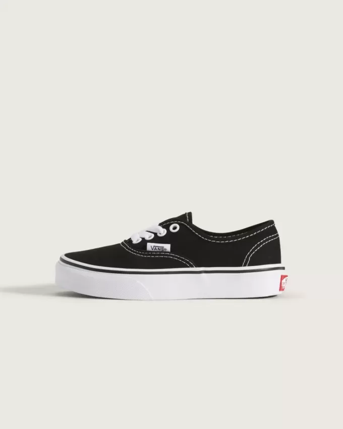 Authentischer Schuh für kleine Kinder Authentischer Schuh für kleine Kinder