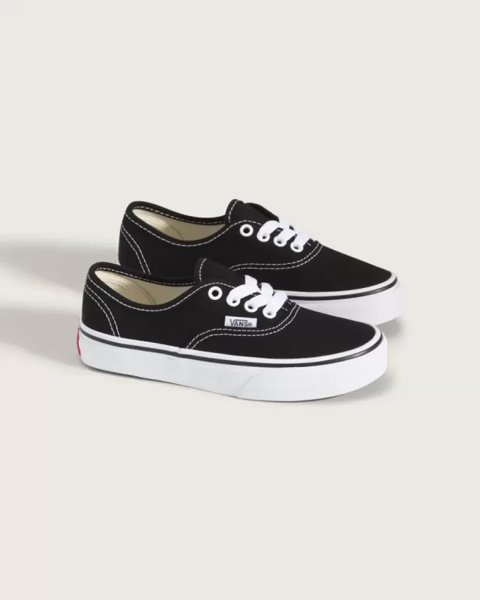 Authentischer Schuh für kleine Kinder Authentischer Schuh für kleine Kinder