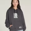 Bloussant-Graffiti-Kapuzenpullover „Missed Flights“. Bloussant-Graffiti-Kapuzenpullover „Missed Flights“.