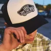 Classic Patch Trucker Cap mit gebogenem Schirm Classic Patch Trucker Cap mit gebogenem Schirm