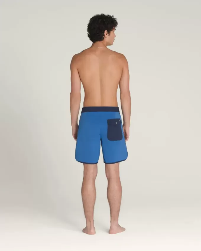 Everride 18“ Boardshorts mit Wellenkante Everride 18“ Boardshorts mit Wellenkante