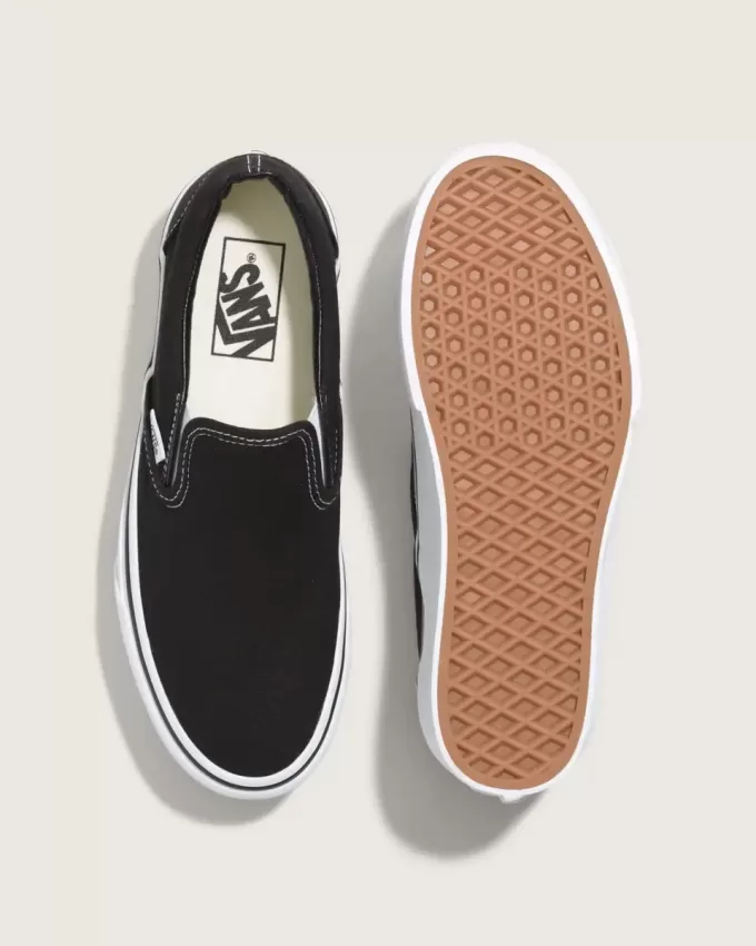 Klassischer Slip-On-Plateauschuh