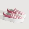 Klassischer Slip-On-Plateauschuh mit Schachbrettmuster Klassischer Slip-On-Plateauschuh mit Schachbrettmuster
