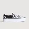 Klassischer Slip-On-Plateauschuh mit Schachbrettmuster Klassischer Slip-On-Plateauschuh mit Schachbrettmuster