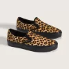 Klassischer Slip-On-Schuh Klassischer Slip-On-Schuh