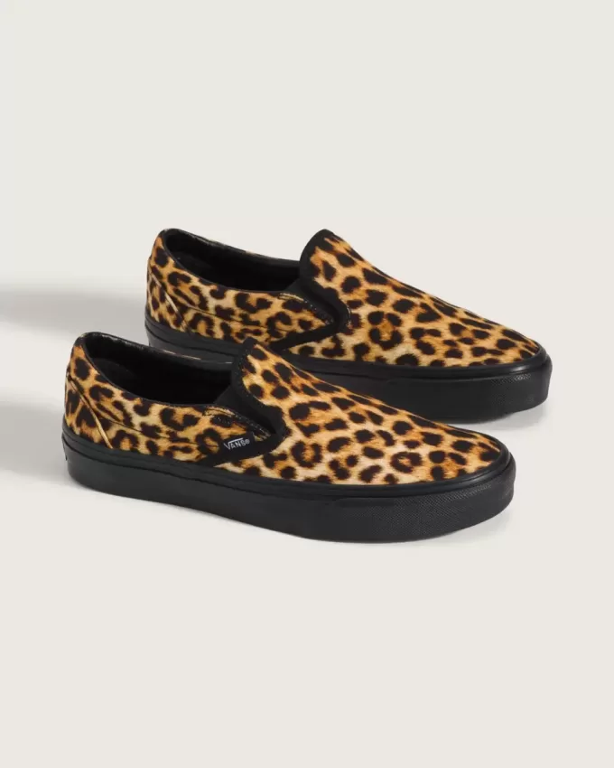 Klassischer Slip-On-Schuh Klassischer Slip-On-Schuh