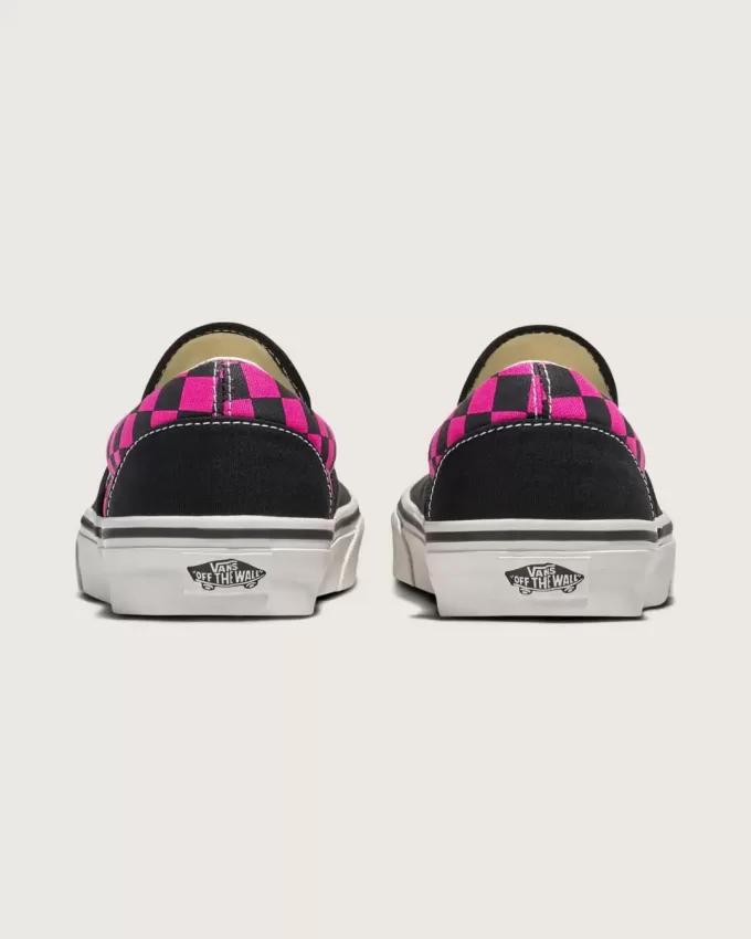 Klassischer Slip-On-Schuh Klassischer Slip-On-Schuh