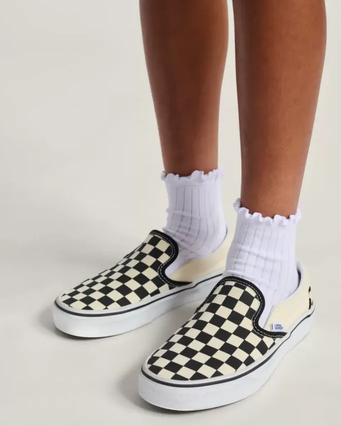 Klassischer Slip-On-Schuh mit Schachbrettmuster für große Kinder Klassischer Slip-On-Schuh mit Schachbrettmuster für große Kinder