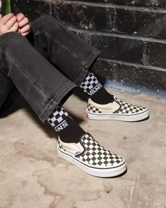 Klassischer Slip-On-Schuh mit Schachbrettmuster für Kleinkinder Klassischer Slip-On-Schuh mit Schachbrettmuster für Kleinkinder