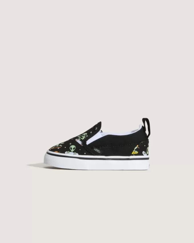 Klassischer Slip-On-V-Schuh für Kleinkinder Klassischer Slip-On-V-Schuh für Kleinkinder