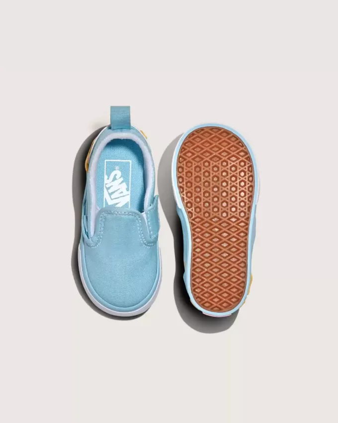 Klassischer Slip-On-V-Schuh für Kleinkinder