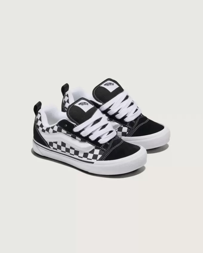 Knu Skool Schachbrettschuh für kleine Kinder Knu Skool Schachbrettschuh für kleine Kinder