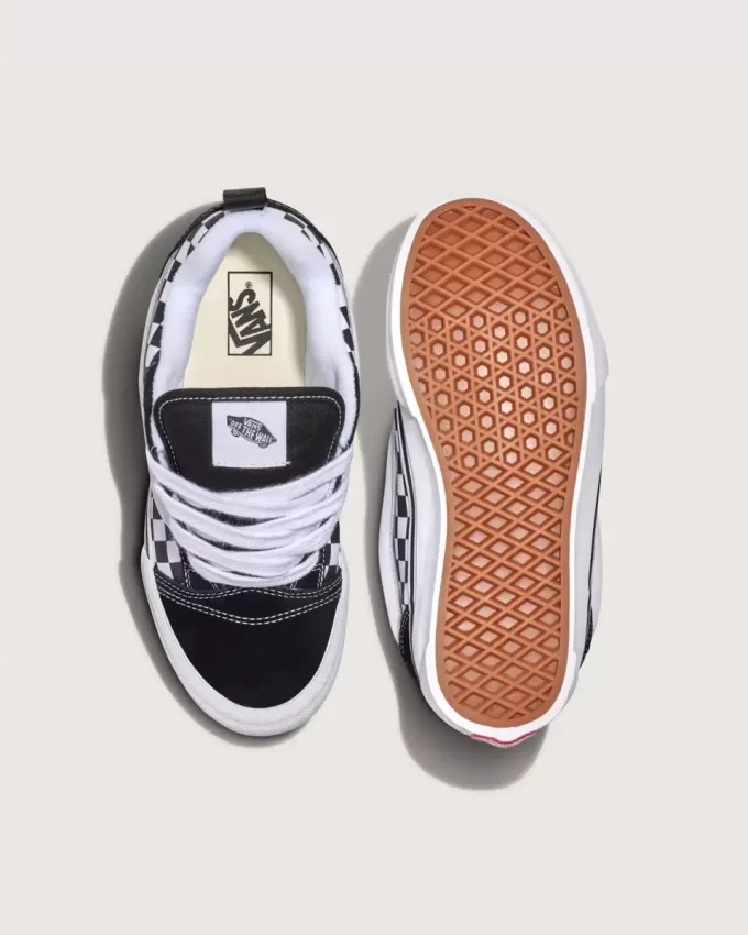 Knu Skool Schachbrettschuh für kleine Kinder Knu Skool Schachbrettschuh für kleine Kinder