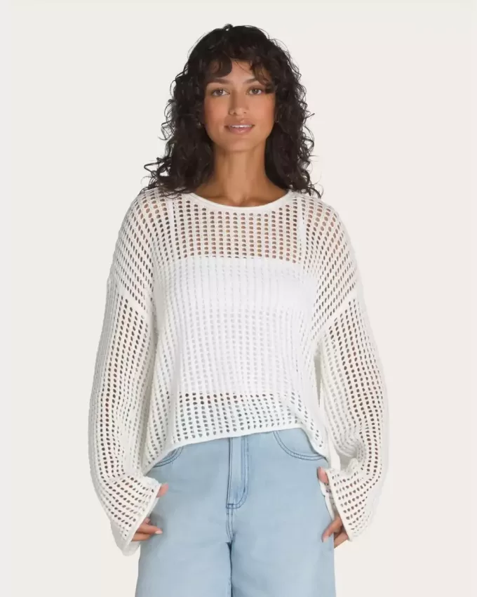 Mila – Kurzer Rundhalspullover mit offenem Strickmuster Mila – Kurzer Rundhalspullover mit offenem Strickmuster