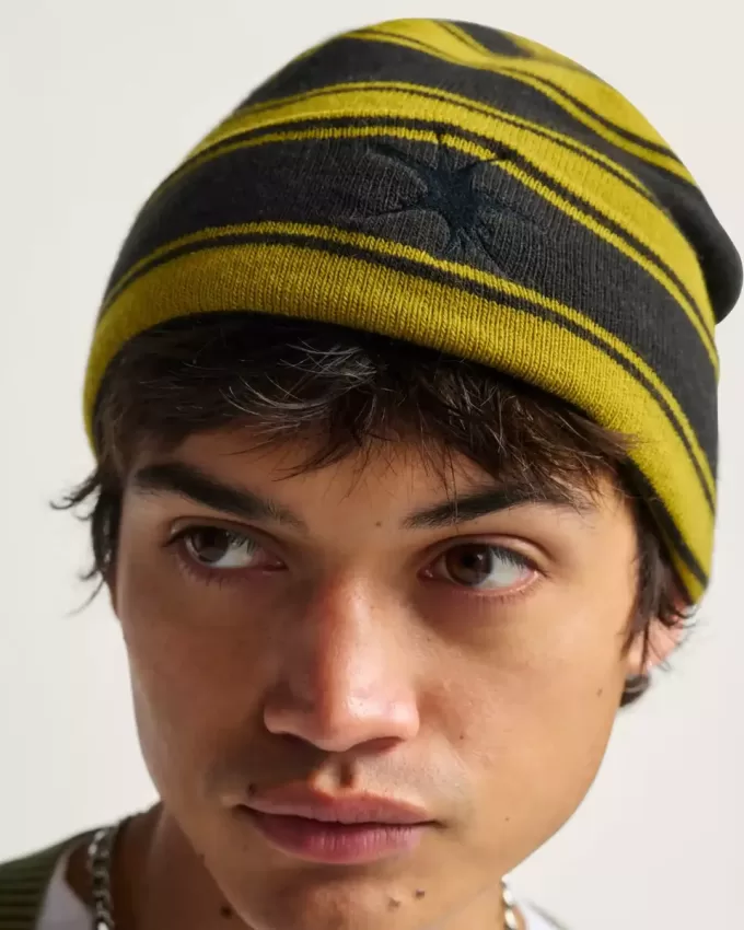 Skate Beanie mit verschwommenen Streifen Skate Beanie mit verschwommenen Streifen