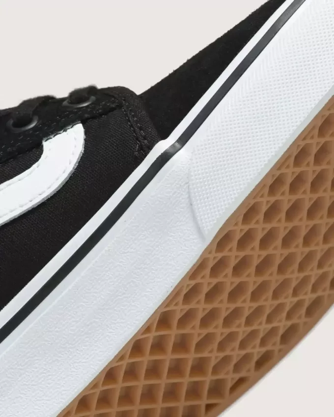 Skate Chukka Low Sidestripe Schuh