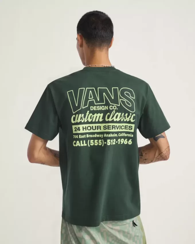 T-Shirt mit Ladenfront T-Shirt mit Ladenfront