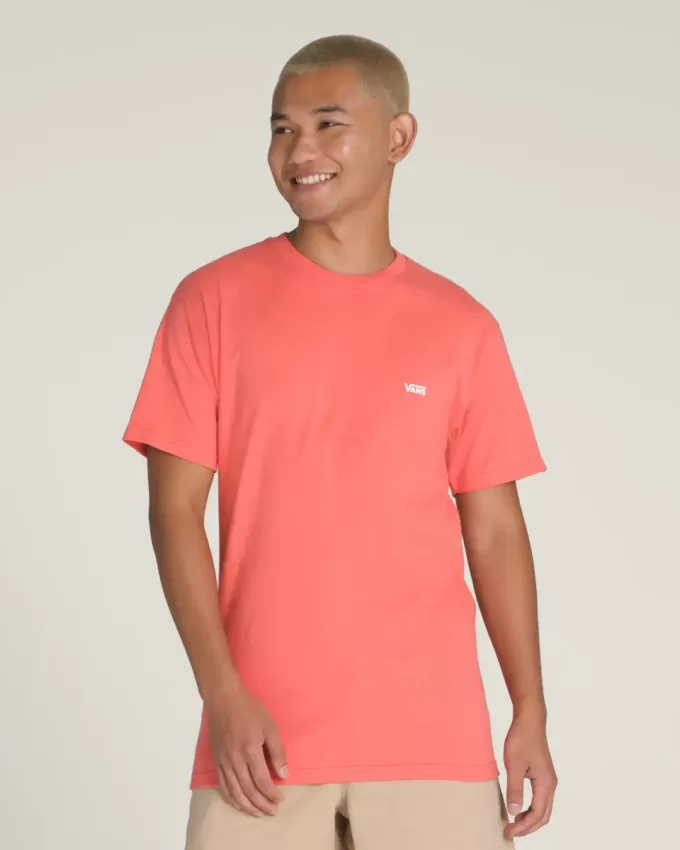 T-Shirt mit Logo auf der linken Brust T-Shirt mit Logo auf der linken Brust